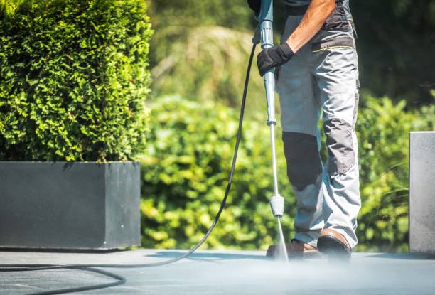 Best Sign and Awning Cleaning  in Lake Lorraine, FL